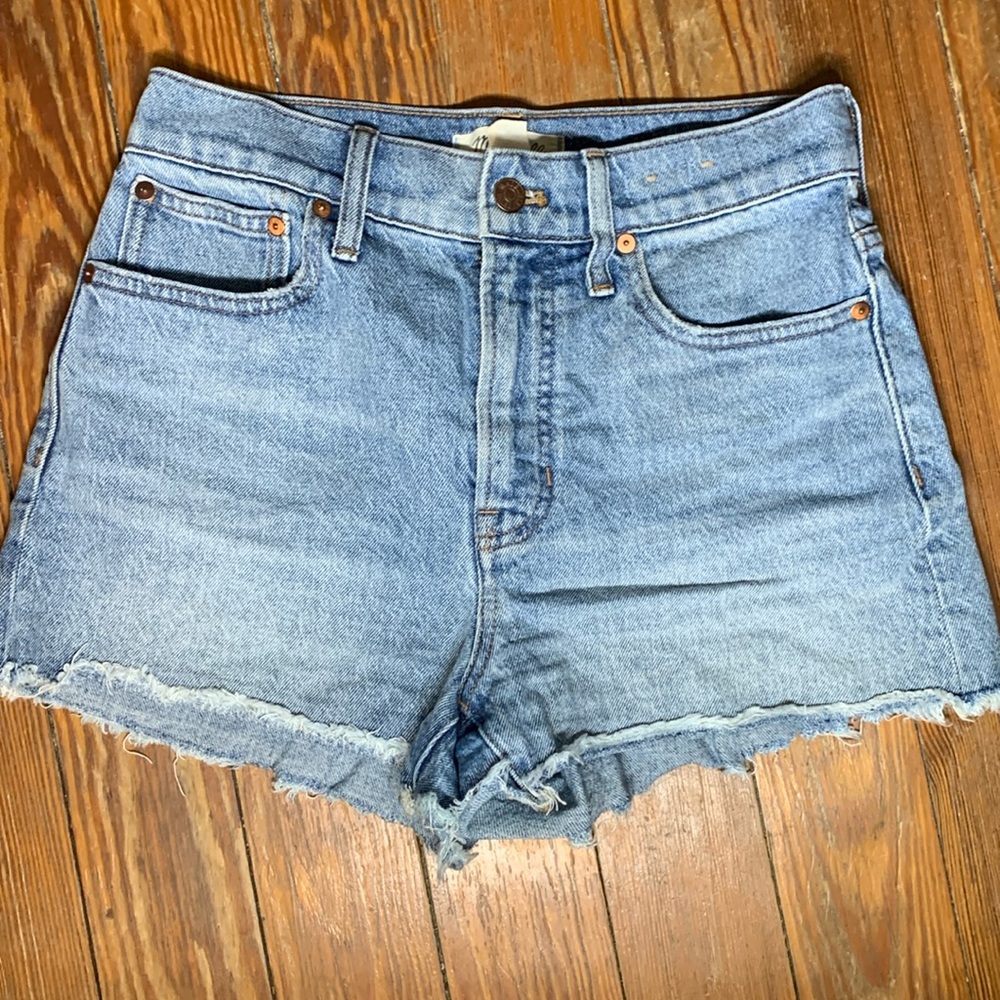 Madewell “The Perfect Jean Short”